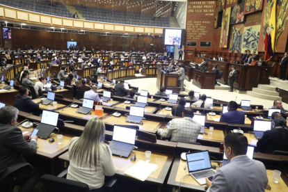 La formulación de cargos por el asesinato de Fernando Villavicencio generó reacciones en la bancadas legislativas