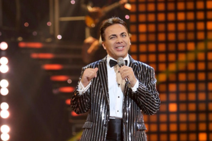 Cristian Castro tiene 50 años.