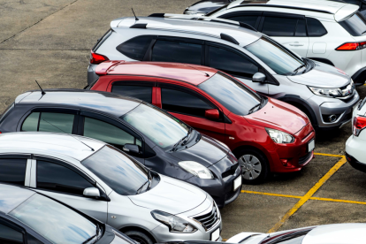 IMAGEN REFERENCIAL. Vehículos abandonados serán subastados en Guayaquil este 28 de agosto en un remate organizado por la ATM.