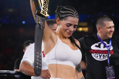 Milica Ybañez tiene solo 22 años y ya es un fenómeno del streaming.