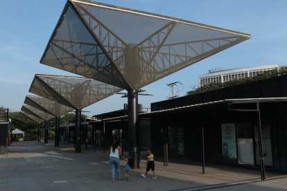 Hay negocios en Guayarte que quedaron en la nada.