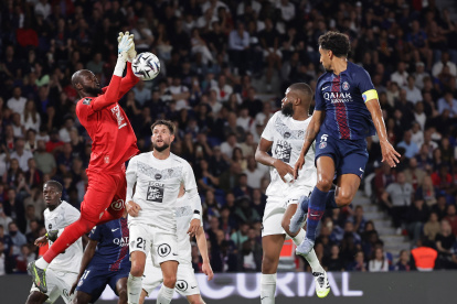 PSG ganó 1-0 al Angers en la segunda fecha de la Ligue 1 de Francia.