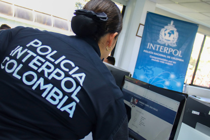 La oficina de Interpol en Colombia participó en el operativo de extradición de siete narcotraficantes a Estados Unidos.