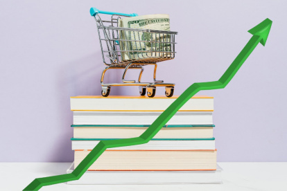 SCE alerta concentración en venta de textos escolares en Sierra y Amazonía.