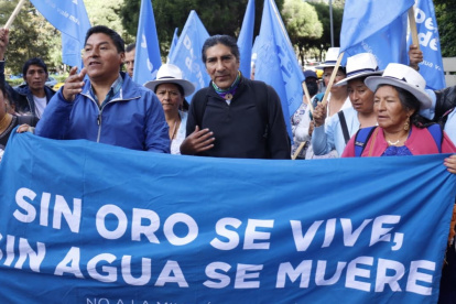 Yaku Pérez presentó la denuncia en contra de Daniel Noboa y su esposa, Lavinia Valbonesi, por las supuestas donaciones que habría recibido la primera dama por parte de una empresa minera.