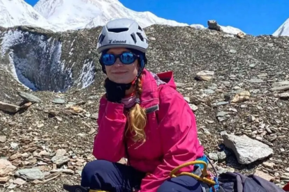 Natalia Nagovitsyna quedó atrapada tras romperse una pierna