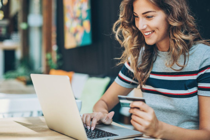 La plataforma organizada por la CECE alcanzó cifras inéditas en su segunda edición del año, consolidándose como el evento digital más esperado de Ecuador.