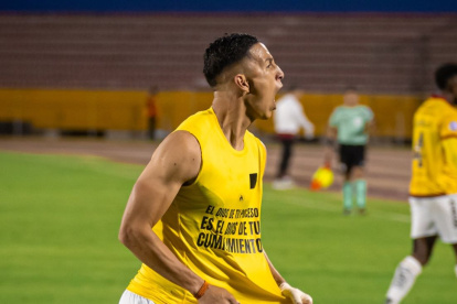 Miguel Parrales estará ante el Cuenca Jr. por Copa Ecuador.