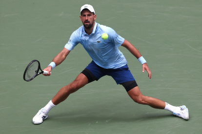 Djokovic doblegó al estadounidense Zachary Svajda (#145) por 6-7 (5), 6-3, 6-3 y 6-1.