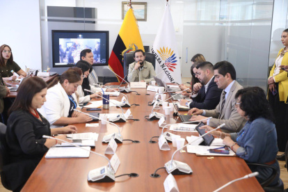 La proforma contempla ingresos por $ 27.000 millones, de los cuales $ 16.533 millones corresponden a recaudación tributaria.