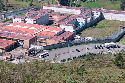 Imagen referencial. Un privado de la libertad fue hallado muerto en la cárcel de Turi, en Cuenca. Autoridades investigan el hecho.