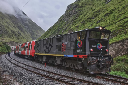 La ruta de la Nariz del Diablo fue habilitada para turistas locales y extranjeros.