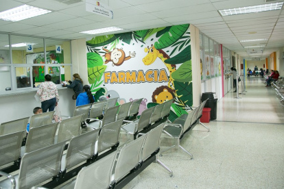 El ministro Jimmy Martin dijo que 168 trabajadores de la salud fueron despedidos, pero el correísmo señala que tiene denuncias de más casos.