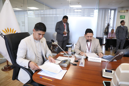 La mesa de Garantías Constitucionales es presidida por Jaime Estrada, del correísmo.