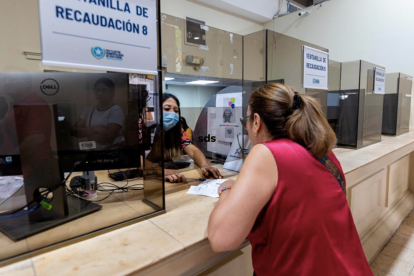 La plataforma digital del Municipio de Guayaquil permite pagar impuestos y realizar trámites sin acudir a ventanillas.