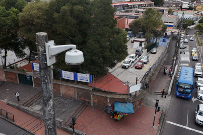 Estrategia. El Municipio fortalece vigilancia tecnológica en colegios, Se estima que se coloquen las cámaras hasta finales de este año.