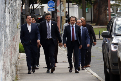 Pabel Muñoz, alcalde de Quito, durante su llegada a la reunión interinstitucional en la Cancillería.