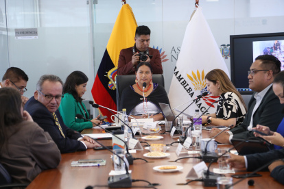 Expertos enfatizan ética y derechos humanos en la futura ley de inteligencia artificial