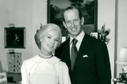 Catalina, duquesa de Kent, y Su Alteza Real Príncipe Eduardo, duque de Kent, en una foto del recuerdo.