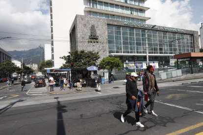 El Instituto Ecuatoriano de Seguridad Social (IESS) implementa canales de denuncia.