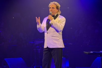 Dos ciudades escucharán a Cristian Castro en el escenario. Guayaquil y Quito darán apertura a la gira del cantante.