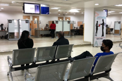 Referencial. El Registro Civil abrirá sus 224 puntos de atención a nivel nacional durante el sábado 13 y domingo 14 de 08:00 a 19:00.