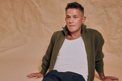 Alejandro Sanz tiene 56 años.