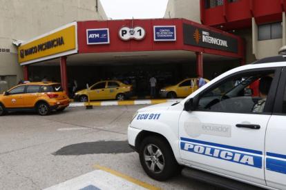 Uno de los puntos de atención de la ATM es en el centro comercial Albán Borja.
