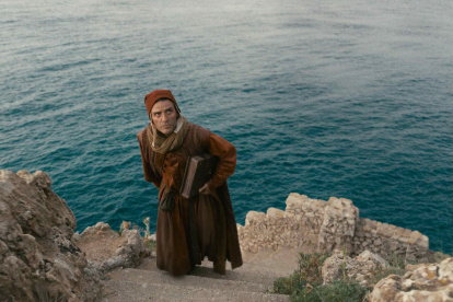 El filme incluye a figuras como John Malkovich, Gerard Butler y Gal Gadot.