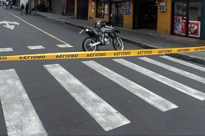 Más de una docena de intersecciones serán suspendidas, durante los cierres viales en Quito por la marcha de los trabajadores.