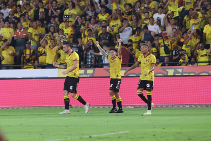 Antonio Álvarez motiva a sus jugadores con jugoso premio.