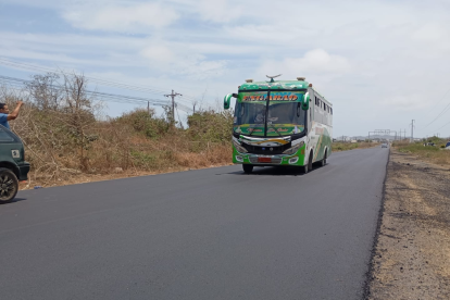La vía Playas - El Morro quedó rehabilitada.