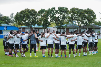 Emelec en uno de los últimos entrenamientos para el Clásico del 14 de septiembre.