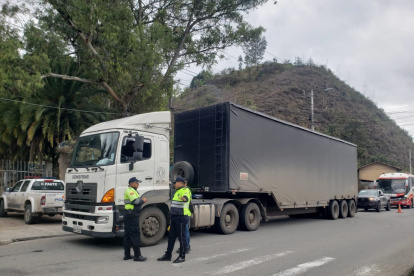 El Gobierno anunció compensaciones inmediatas a transportistas.