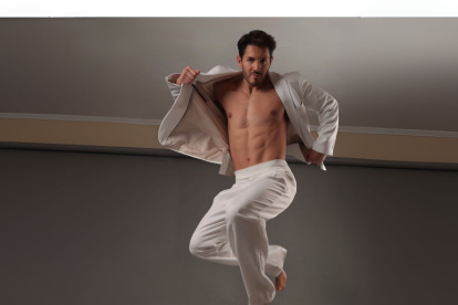 A los 36 años su estilo como modelo y mister  lo ha llevado a la internacionalización.