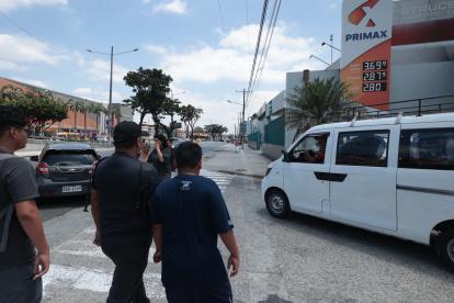 Tras el retiro del subsidio del diésel el galón pasó de costar 1,80 a 2,80 dólares como se ve en una gasolinera de Guayaquil.