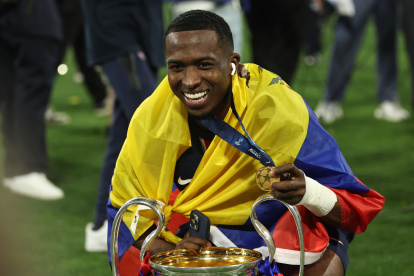 Willian Pacho, con PSG, buscarán mantener el título de campeón en la Champions League.