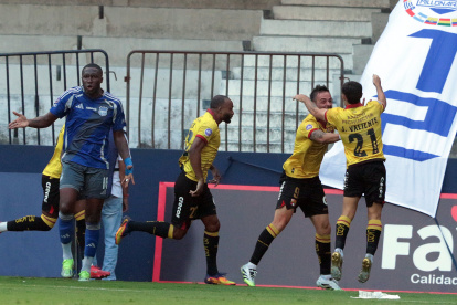 El Clásico del Astillero le devolvió la alegría a Barcelona SC.