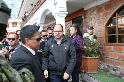 Ministro del Interior Jhon Reimberg se reunió con transportistas para frenar el bloqueo.