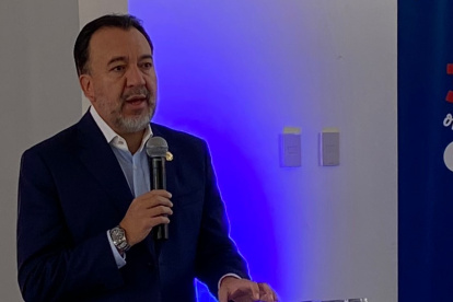 El alcalde de Quito, Pabel Muñoz, aseguró que la tarifa del pasaje se revisará, cuando se pase a la electromovilidad.