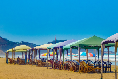 Las playas son de los destinos más apetecidos por turistas ecuatorianos durante los feriados.