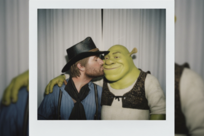 Nano Banana permite crear retratos hiperrealistas con celebridades, figuras 3D y escenarios personalizados con solo un prompt.