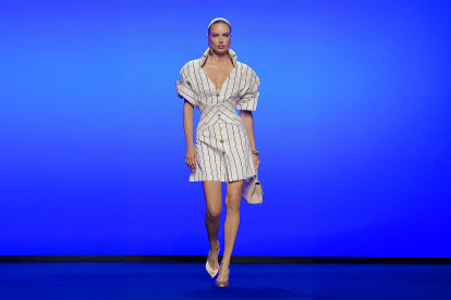 Pasarela Ready-to-Wear Spring-Summer 2025 de Schiaparelli.