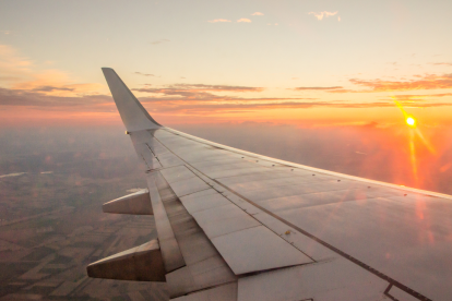 Referencial. Vuelos económicos en temporada alta.