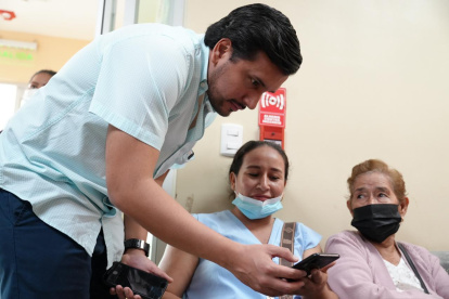 Jimmy Martin, ministro de Salud, dispuso acelerar la compra de medicinas ante el desabastecimiento