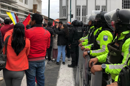 El Movimiento Indígena de Cotopaxi instó a proveerse de productos básicos el fin de semana, ante el anuncio del paro nacional de la Conaie.