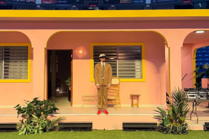 Una de las funciones de la residencia de Bad Bunny “No Me Quiero Ir de Aquí”.