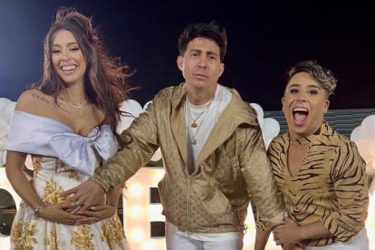 Don Day con Elizabeth y La Víbora.