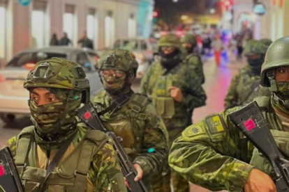 El toque de queda se mantiene en varias provincias del país.