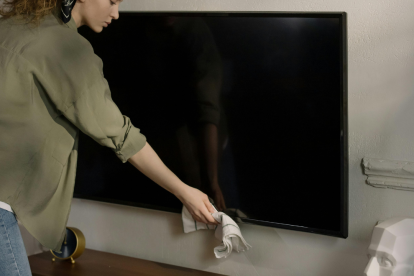 Es importante la limpieza de tu televisor para evitar futuros daños